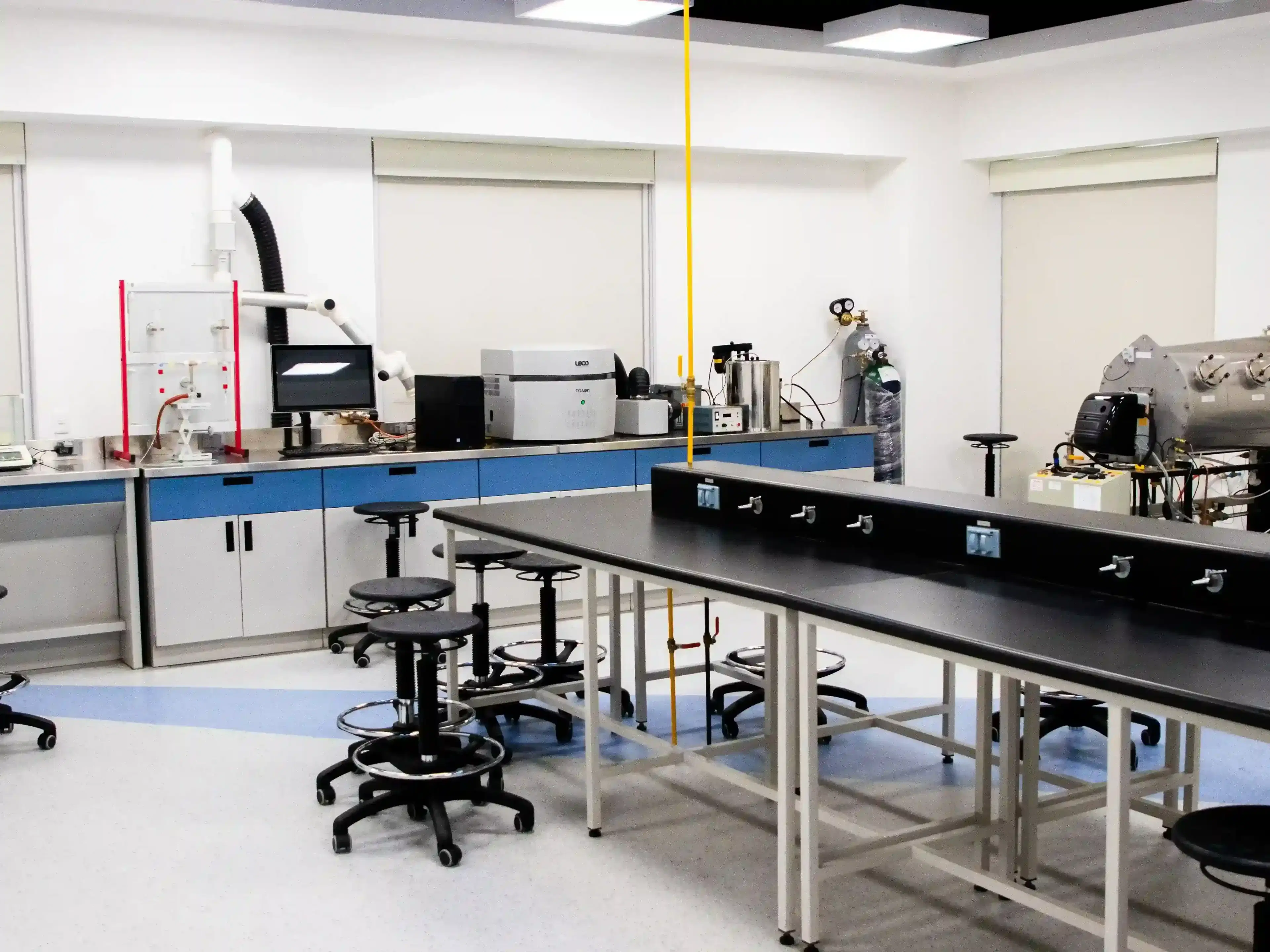 Bioprocessing LIMS guide for biotech teams